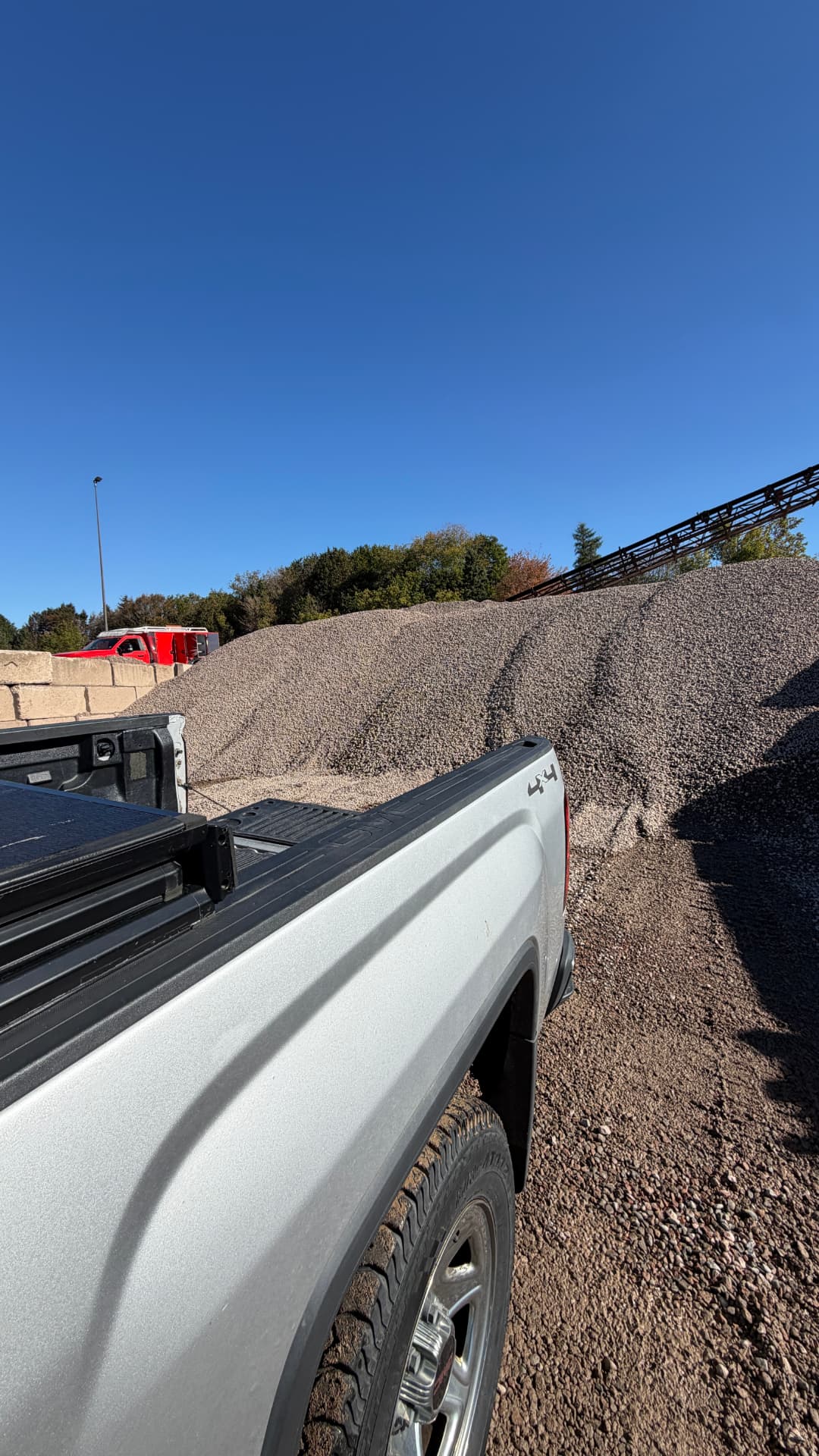 Loading stone at the quarry for a hardscaping project
